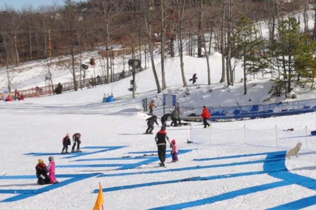 The Best Virginia Ski Resorts {Winter Fun and Adventure in the