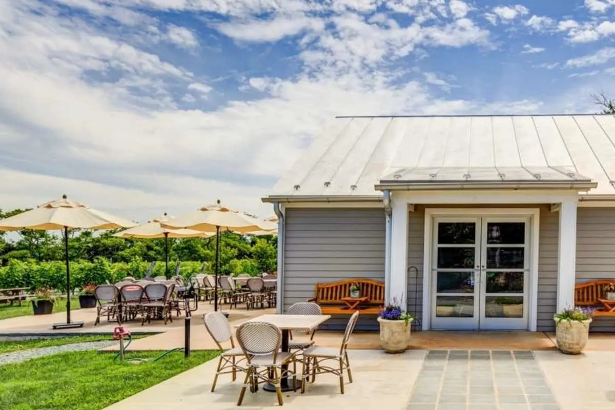 patio for outdoor tasting room